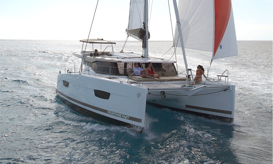 LUCIA 40